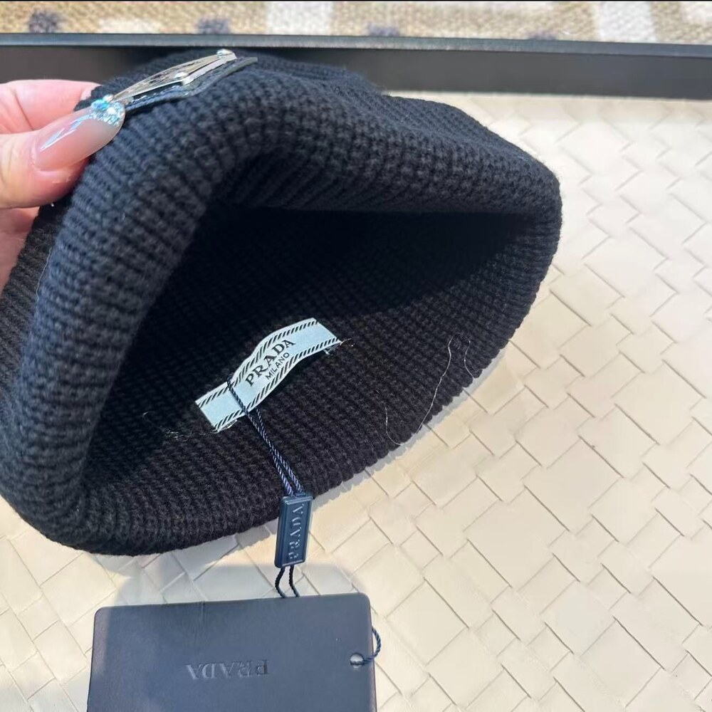 Prada Logo Ribbed Knit Beanie Black - Picture 3 of 4